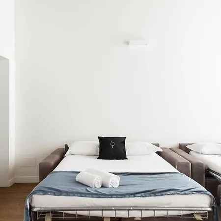 A World Aparts - 104 Frattina Apartmán *